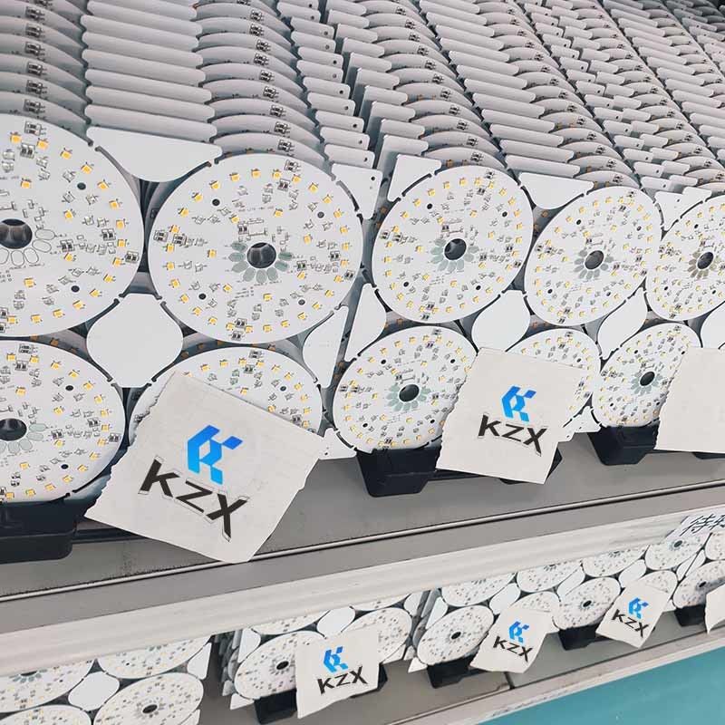 CEM-3 SMT Multilayer PCB Assembly With Black Solder Mask QFN Components